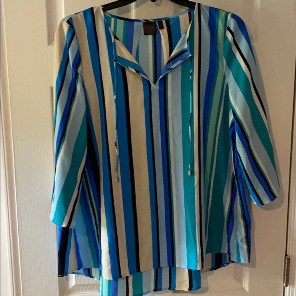 ☀️SALE 3/25☀️ Silky Blouse